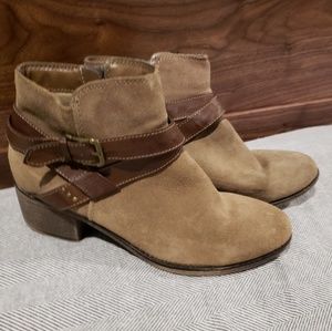 Sonoma Tan Suede Ankle Booties
